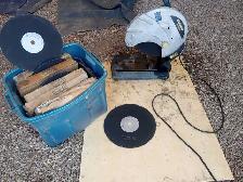 Steel cutting saw