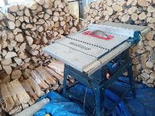 Bench saw