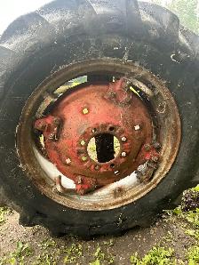 Looking for Massey 65 rear tire spin off rim