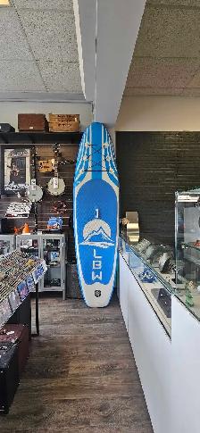 LBW INFLATABLE STAND UP PADDLE BOARD