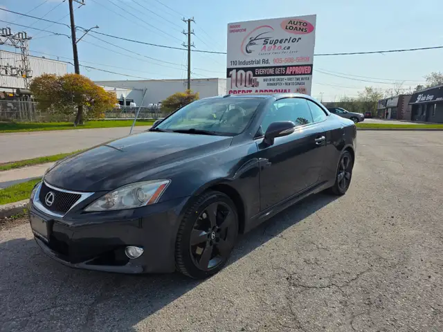 2010 LEXUS IS 350C- LIKE NEW!