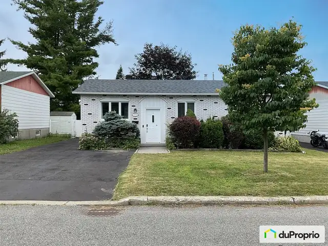 $738,500 - Bungalow for sale in Pierrefonds / Roxboro