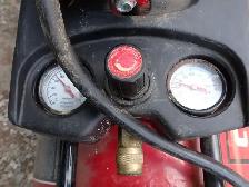 Craftsman Air Compressor - Photo 5
