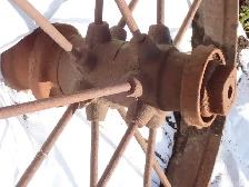metal wheel for the yard - Photo 5