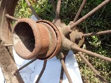 metal wheel for the yard - Photo 7