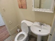 Ground Floor Commercial Space For Rent in West Hamilton - Photo 6