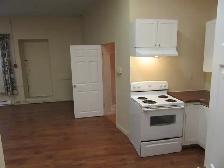 Ground Floor Commercial Space For Rent in West Hamilton - Photo 9