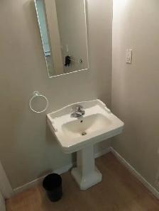 Ground Floor Commercial Space For Rent in West Hamilton - Photo 13