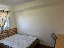 rooms for rent near York University - Photo 8