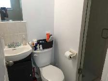 rooms for rent near York University - Photo 10