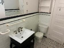 3 Bedroom Sandy Hill Apartment for Rent (255 Daly Ave) - Photo 6