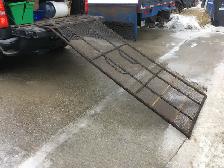 LOADING RAMP