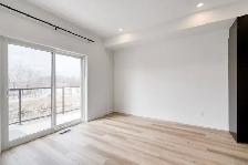 LUXURY 4 Bedroom Townhouse! With Walkout Basement! - Photo 9