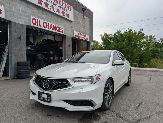 2018 Acura TLX Tech • Accident Free Nav Sunroof