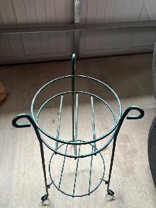 Plant stands two tier - Photo 3