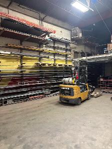 1,611 sq. ft. Metalworking Industrial Unit for Rent - Photo 2