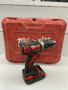 Milwaukee 2606 M18 Drill - Photo 2