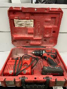 Milwaukee 2606 M18 Drill - Photo 3