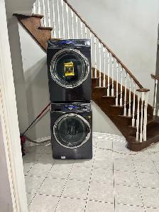 Must Go 27w Stackable washer dryer can Deliver
