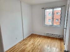 Grand 4 ½ – nouvellement rafraîchi au 1er étage - Photo 2