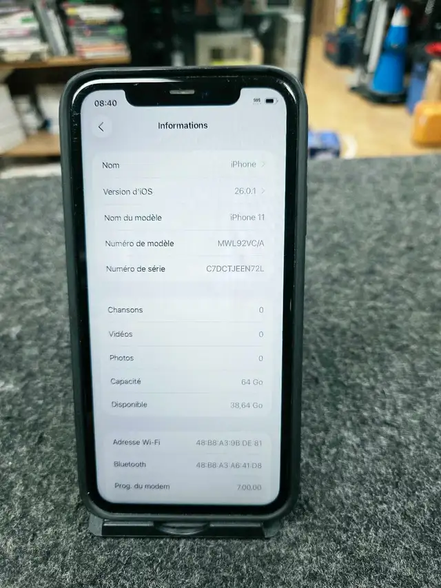 Apple iPhone 11