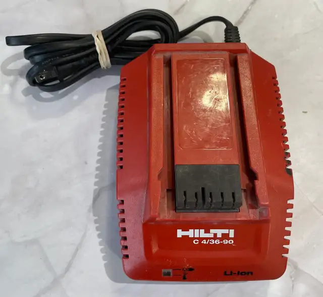 HILTI C 4/36-90 CHARGER