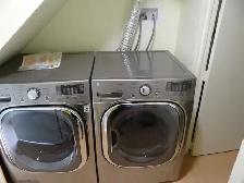 1-Bedroom, ALL Utils Incld  Laundry, Hi-quality, near Dalhousie - Photo 2