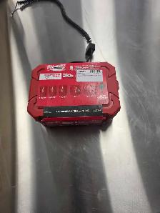 Milwaukee diamond max hole saw set