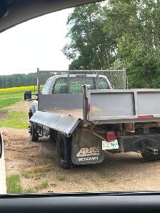 2007 Ford F450 HD Truck - Photo 3
