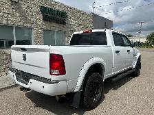 2018 Ram 3500 SLT 4x4 6.7L Cummins Turbo Diesel Crew Cab 6'4' Bo - Photo 5