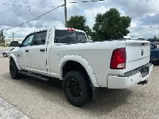 2018 Ram 3500 SLT 4x4 6.7L Cummins Turbo Diesel Crew Cab 6'4' Bo - Photo 7