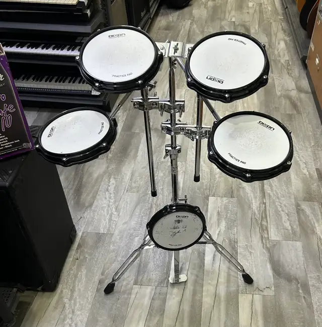 Dixon Practice Drum Kit