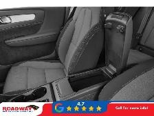 2024 Volvo XC40 B5 Plus Dark Theme - Photo 11