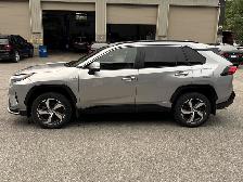 2024 Toyota RAV4 Prime - CLEAN CARFAX, PHEV, GREAT CONDITION! - Photo 3