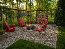 Exceptional Custom-Built Bungalow in Pinawa | 4 Bed, 3 Bath - Photo 3