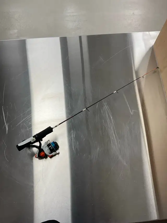 Ice fishing pole