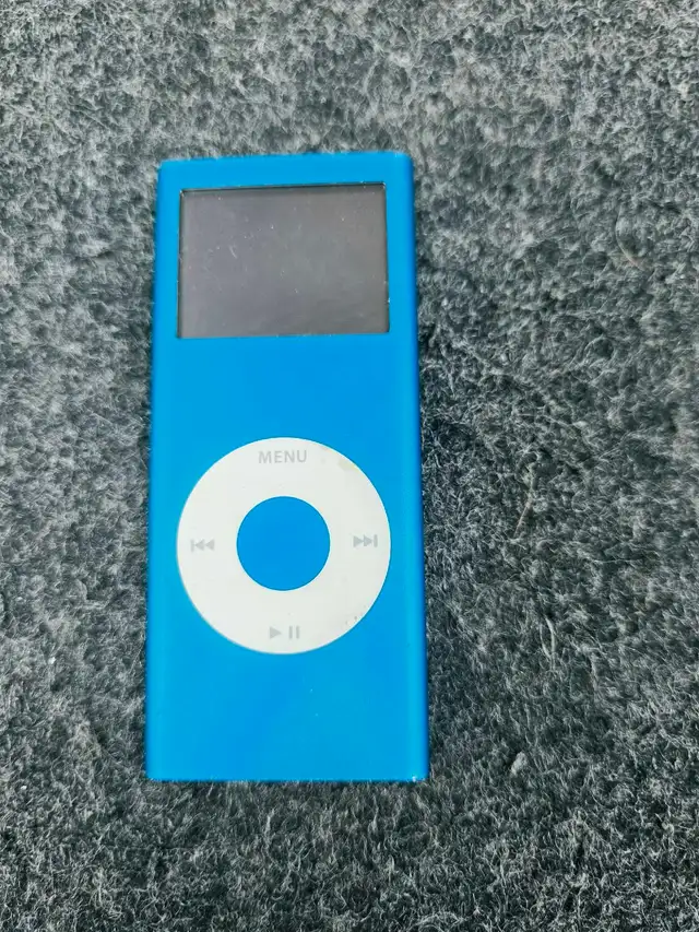 Ipod 4GB