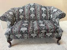 LOVE SEAT FOR SALE - Photo 3