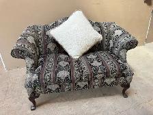 LOVE SEAT FOR SALE - Photo 5