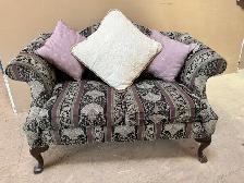 LOVE SEAT FOR SALE - Photo 7