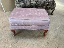 LOVE SEAT FOR SALE - Photo 9