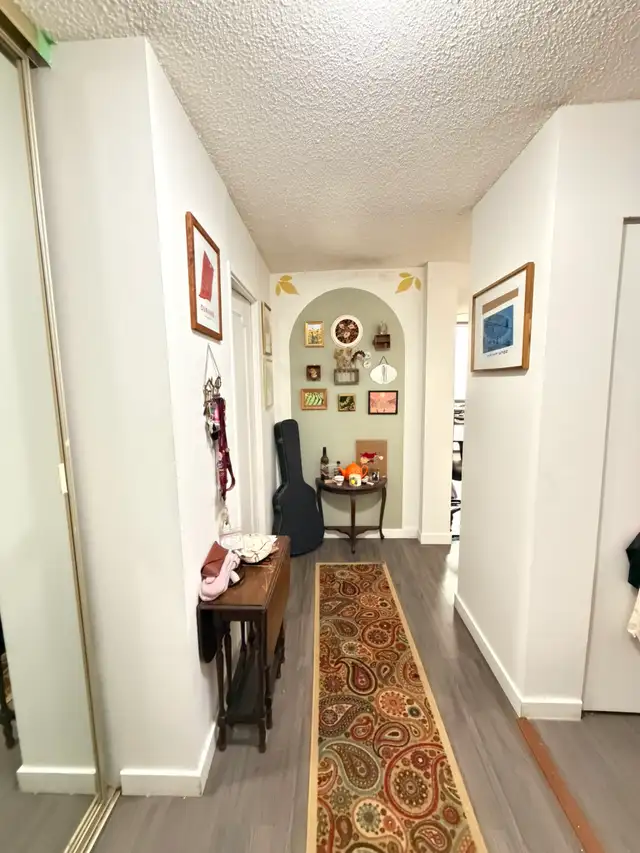 1 Large BR, 1.5 Bath Spacious Apartment-9th Floor