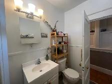 2 bedroom apt in heart of glebe - Photo 4