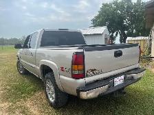 2005 GMC Sierra 4x4 - Photo 4