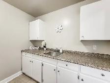 Studio Apartment in Orangeville - Available - Photo 4