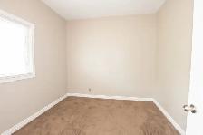 203 Niagara St, St. Catharines - All Inclusive 3 Bed   Den - Photo 14