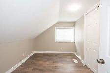 203 Niagara St, St. Catharines - All Inclusive 3 Bed   Den - Photo 16