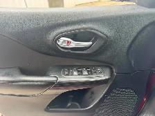 2016 Jeep Cherokee Sport - Photo 19