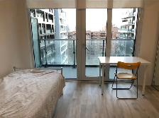 Master bedroom rent for Sep 1,  new condo at Front st E Toronto - Photo 5