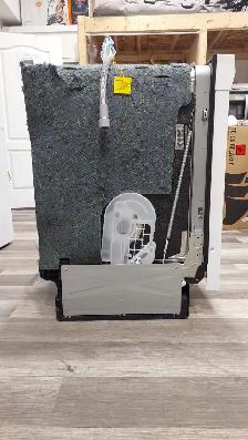 Insignia 24-inch Built-In Dishwasher - Photo 2